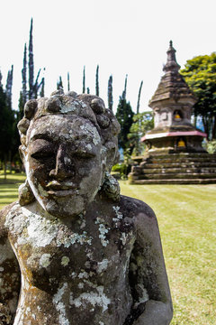 Budda balinese statues at Pura Ulun Danu Beratan Indonesia
