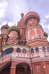 Fototapeta na wymiar architecture and colorful of saint basil's cathedral,landmark in moscow