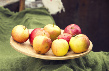 Apples on a platter