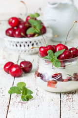 Yogurt with fresh cherries