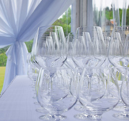 Empty glasses in restaurant