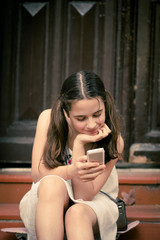 girl with smart phone