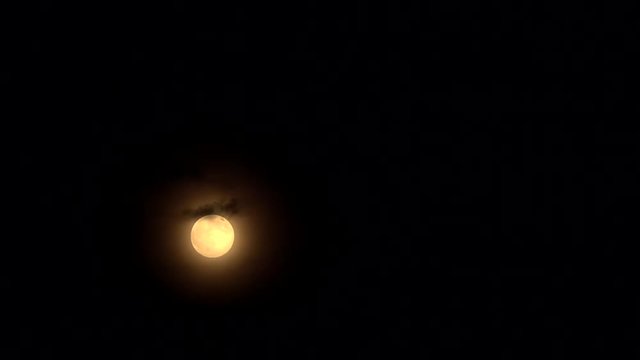 Full moon sailing on the sky. ProRes, 10bit Time lapse