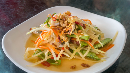 Thai food papaya salad
