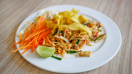 asian noodels fried
