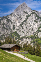Fototapeta na wymiar Mountaineer in the Alps, Austria