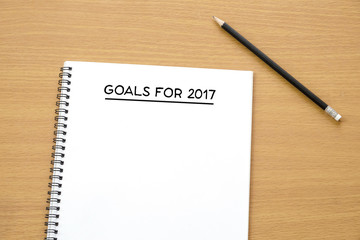 2017 goals on blank note book background