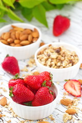 Fresh strawberry and oat granola
