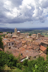 Fototapeta na wymiar Massa Marittima Toscana vista dalla Torre