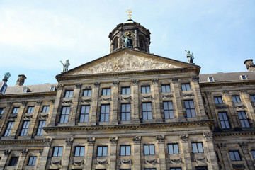 Fototapeta na wymiar Paleis op de Dam als Königlicher Palast in Amsterdam