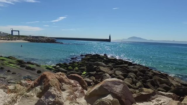 Tarifa, Andalusia, Spagna - April 16, 2016: Vista del continente Africano, coste marocchine dalla citt&agrave; di Tarifa (Ultra High Definition, UltraHD, Ultra HD, UHD, 4K, 2160P, 3840x2160)