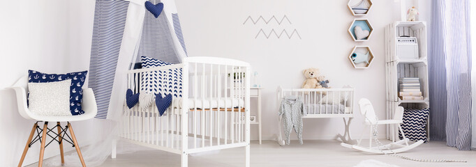 Everybody would want this nautical-themed nursery