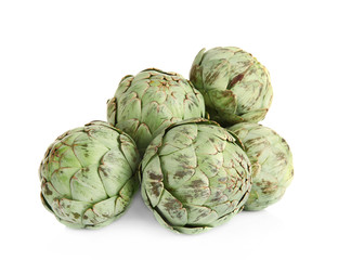 Obraz premium Artichokes, isolated on white