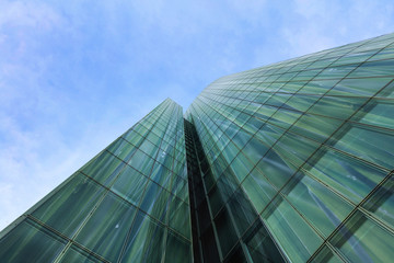 Fototapeta na wymiar eco skyscraper - Business building, office buildings. Modern gla