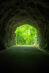 Cercles muraux Tunnel 素掘りのトンネル