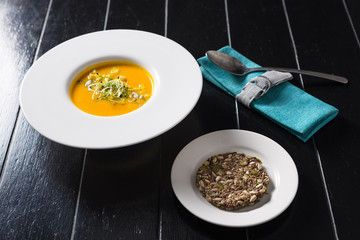 pumpkin soup with cereal bread
