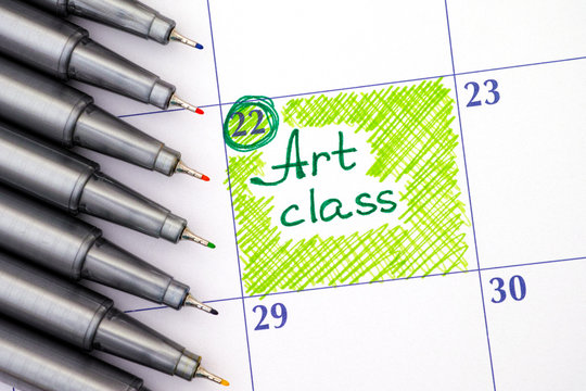 Reminder Art class in calendar with pens