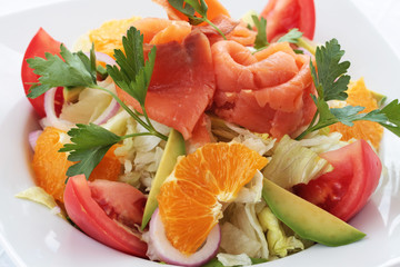 Smoked salmon salad with vegetables