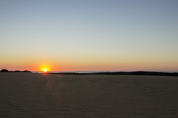 Obraz premium Beautiful sunset at Bazaruto Island, Moçambique