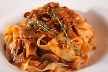 pasta with mushrooms and sauce
