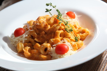 ravioli with cheese and sauce