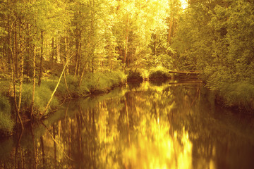 Obraz premium long exposure mountain river