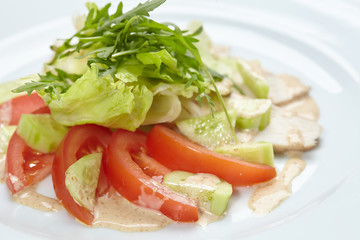 salad with chicken