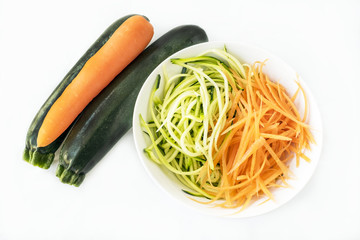 Spiralized carrot and zucchini courgettes