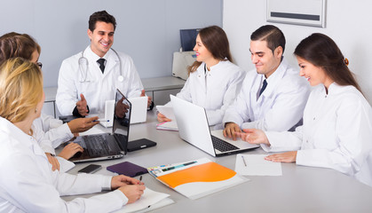 Fototapeta premium Discussion of research work.