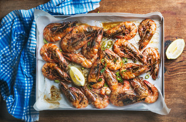 Roasted tiger prawns with fresh leek and lemon