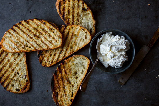 Ricotta Crostini