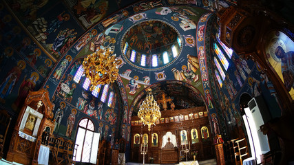 Fototapeta na wymiar Gate monastery the decoration inside