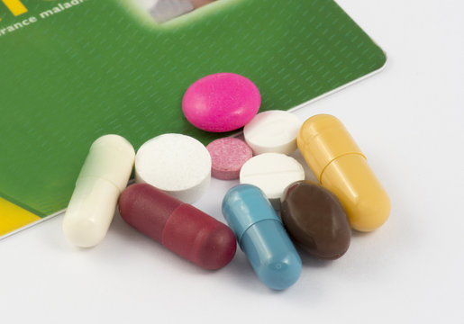 M&eacute;dicaments et carte d'assurance maladie