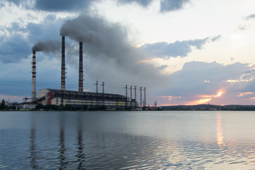 Obraz na płótnie Canvas Power Plant at sunset