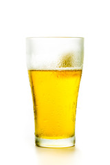 A glass on cold beer