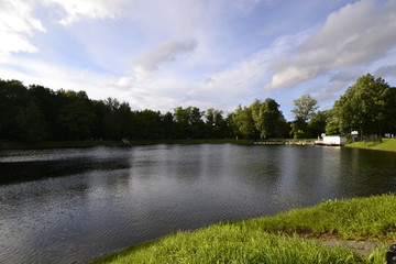 Озеро в парке ВДНХ в Москве © flamel123