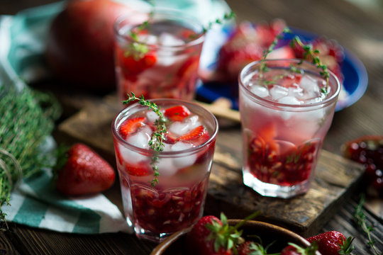 Summer cocktail with pomegranate