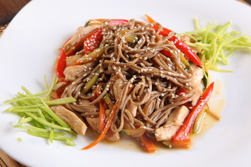 buckwheat noodles with chicken