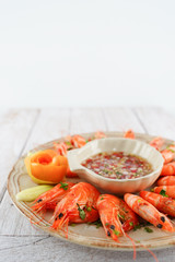 Shrimps with Seafood Chili Sauce