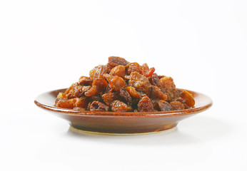 plate of raisins