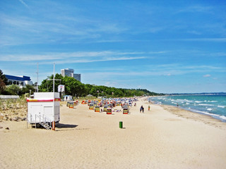 Fototapeta na wymiar Beach in Timmendorfer Strand, baltic sea, germany