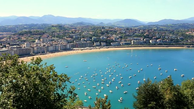 Panorama sur la baie de San S&eacute;bastian