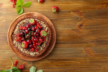 sweet summer tart with berries