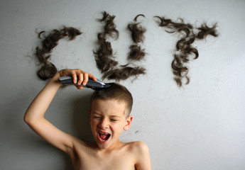 CAPELLI CORTI