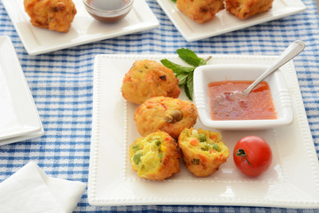 Vegetable Pakoras with tamarind chutney