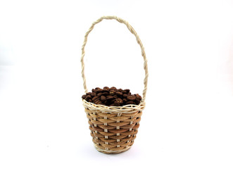 Fototapeta na wymiar Coffee beans in a basket isolated on white background.