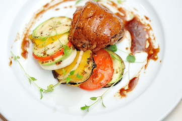 Pork brisket with vegetables in honey-ginger sauce
