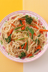 沖縄料理　そうめんチャンプルー