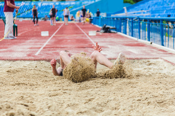 landing in long jump