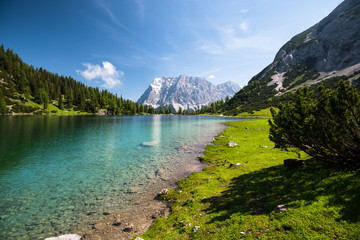 Fototapeta na wymiar Zugspitze